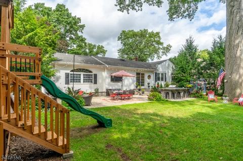 37 Thomas Dr, Clark, NJ 07066 photo 5