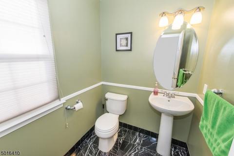 52 Rock Rd, Wayne, NJ 07470 photo 11