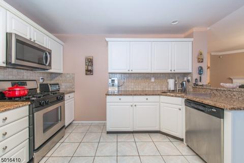 52 Rock Rd, Wayne, NJ 07470 photo 7