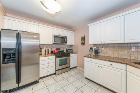 52 Rock Rd, Wayne, NJ 07470 photo 5