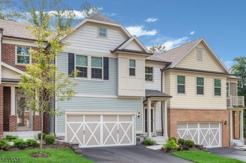 3 Brompton Pl, Randolph, NJ 07869 photo 2