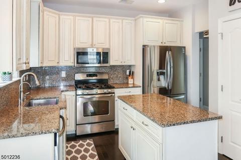 166 Sowers Dr, Hackettstown, NJ 07840 photo 10