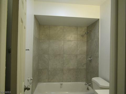 167 Corabelle Ave, Lodi, NJ 07644 photo 2