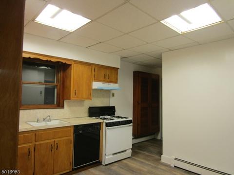 167 Corabelle Ave, Lodi, NJ 07644 photo 6