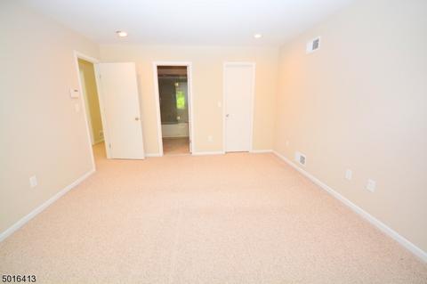 4 Sherry Ln, Saddle Brook, NJ 07663 photo 11