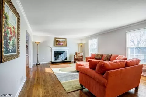 6 Summit Rd, Morristown, NJ 07960 photo 3