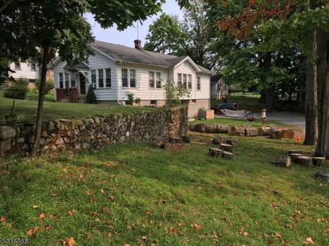 20 Windemere Ave, Mount Arlington, NJ 07856 photo 1