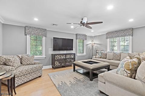 2 Seven Trail Ln, Wayne, NJ 07470 photo 6