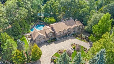 2 Seven Trail Ln, Wayne, NJ 07470 photo 2