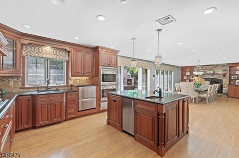 2 Seven Trail Ln, Wayne, NJ 07470 photo 7