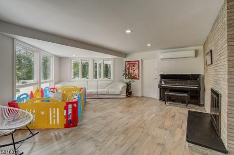60 Eagle Rim Rd, Upper Saddle River, NJ 07458 photo 18