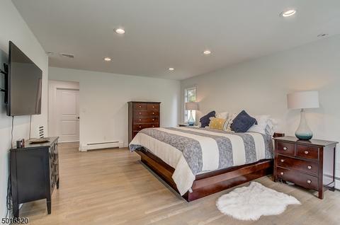 60 Eagle Rim Rd, Upper Saddle River, NJ 07458 photo 9