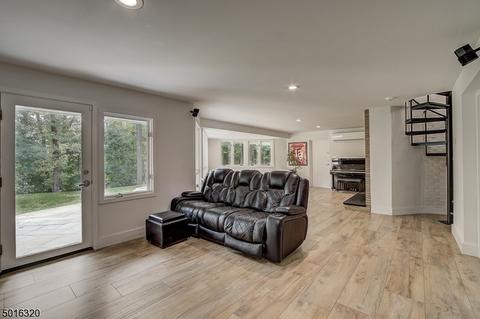 60 Eagle Rim Rd, Upper Saddle River, NJ 07458 photo 17