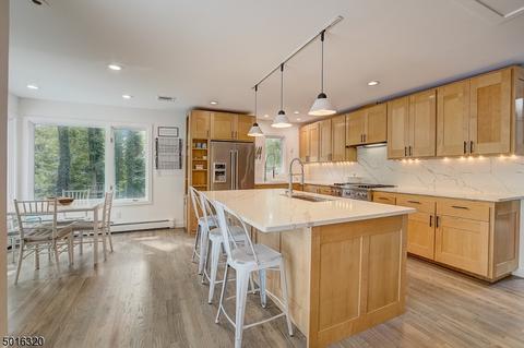 60 Eagle Rim Rd, Upper Saddle River, NJ 07458 photo 4