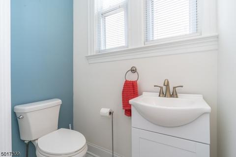 243 E 3rd Ave, Roselle, NJ 07203 photo 12