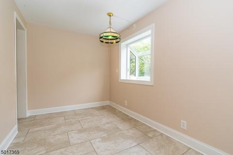 243 E 3rd Ave, Roselle, NJ 07203 photo 11