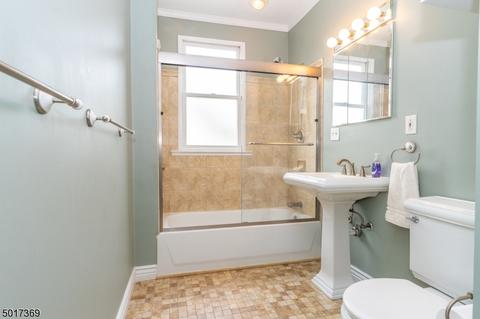 243 E 3rd Ave, Roselle, NJ 07203 photo 18