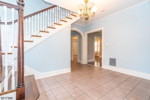 243 E 3rd Ave, Roselle, NJ 07203 photo 3