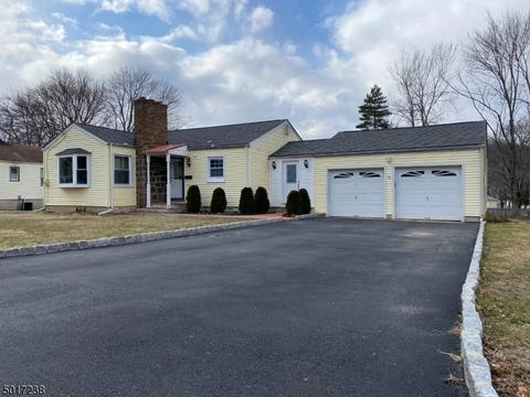 36 Christopher St, Dover, NJ 07801 photo 1