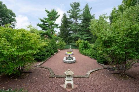 2 Crown Dr, Warren, NJ 07059 photo 23