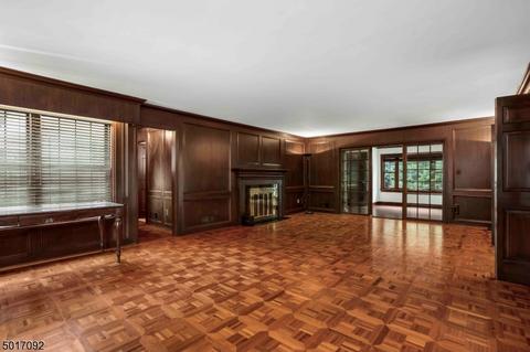 2 Crown Dr, Warren, NJ 07059 photo 13