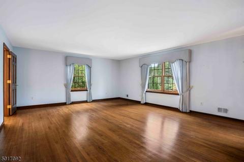 2 Crown Dr, Warren, NJ 07059 photo 16