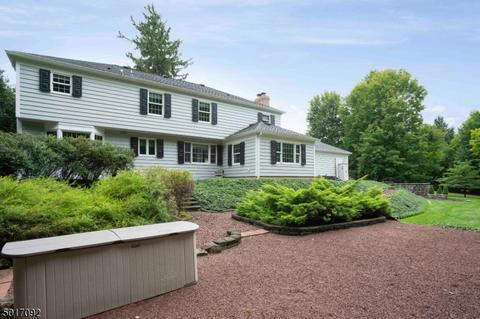 2 Crown Dr, Warren, NJ 07059 photo 21