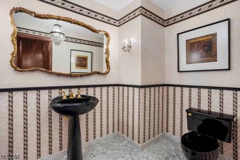2 Crown Dr, Warren, NJ 07059 photo 10