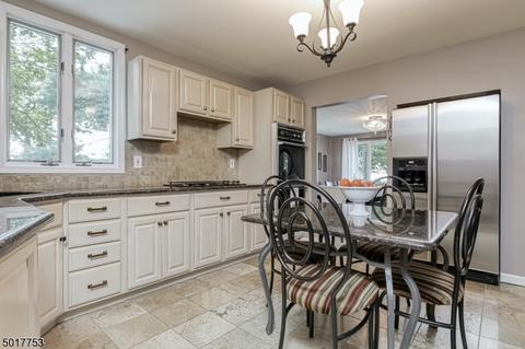 3 Webster Dr, Wayne, NJ 07470 photo 15