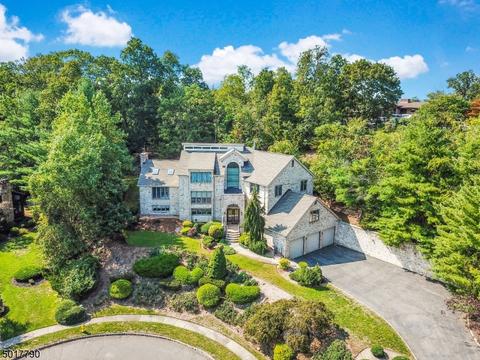 22 Ronnie Rd, Wayne, NJ 07470 photo 2