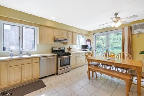 307 Walnut St, Nutley, NJ 07110 photo 7