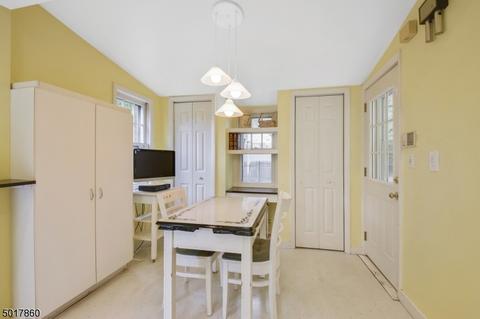 72 Broad St, Summit, NJ 07901 photo 11