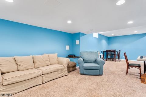 8 E Gate Rd, Long Valley, NJ 07853 photo 20