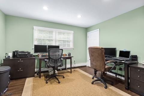 8 E Gate Rd, Long Valley, NJ 07853 photo 18