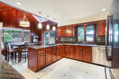 29 Calais Rd, Mendham, NJ 07945 photo 11