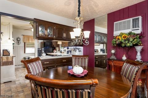 28 Terhune Rd, Clark, NJ 07066 photo 9