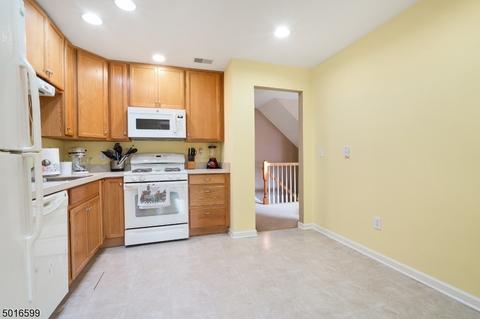 2 Pondside Dr, Ledgewood, NJ 07852 photo 12