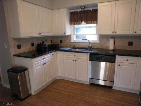 76 Oak St, Bridgewater, NJ 08807 photo 15