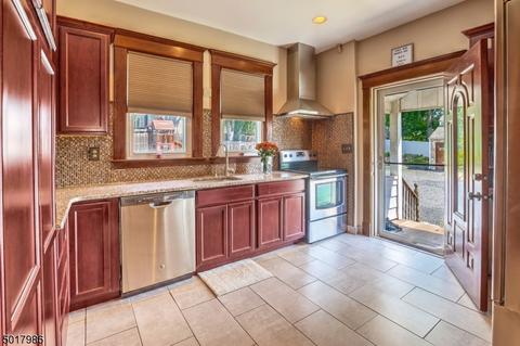 60 Hillside Ave, Bedminster, NJ 07921 photo 4