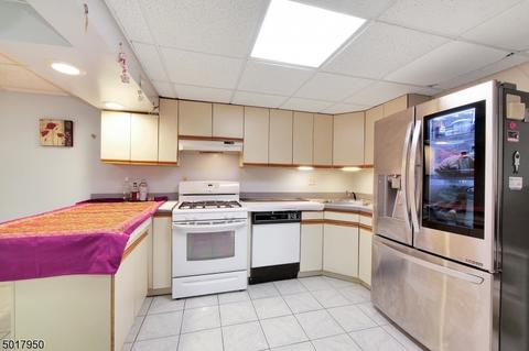 11 Wheeler Rd, Wayne, NJ 07470 photo 19