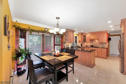 11 Wheeler Rd, Wayne, NJ 07470 photo 5
