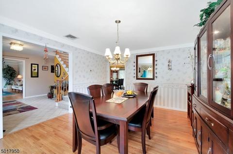 11 Wheeler Rd, Wayne, NJ 07470 photo 4