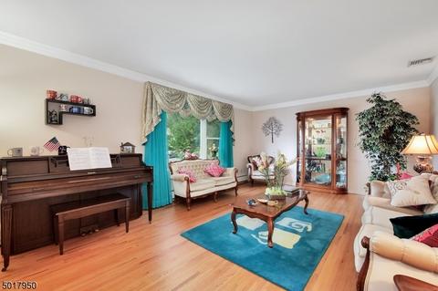 11 Wheeler Rd, Wayne, NJ 07470 photo 3
