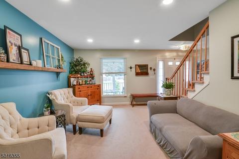304 Willow Grove St, Hackettstown, NJ 07840 photo 5