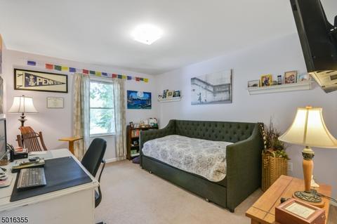 304 Willow Grove St, Hackettstown, NJ 07840 photo 14
