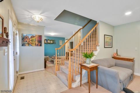 304 Willow Grove St, Hackettstown, NJ 07840 photo 3