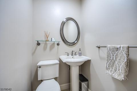 30 Robert St, Mount Olive Twp., NJ 07836 photo 9