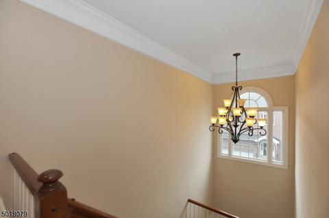 127 Spring Hill Cir, Wayne, NJ 07470 photo 5