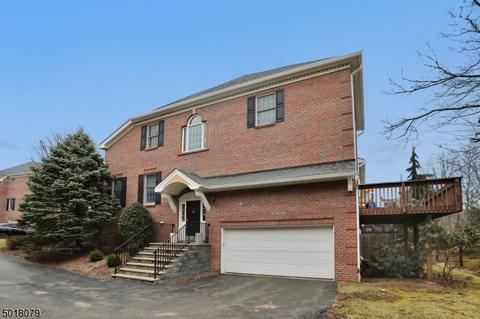 127 Spring Hill Cir, Wayne, NJ 07470 photo 3