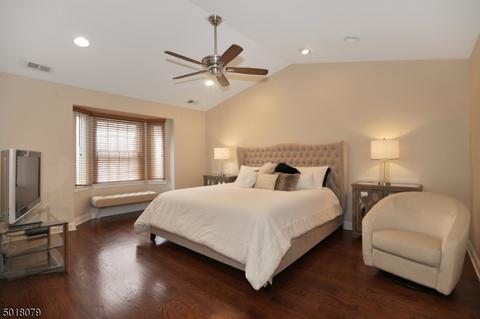 127 Spring Hill Cir, Wayne, NJ 07470 photo 13